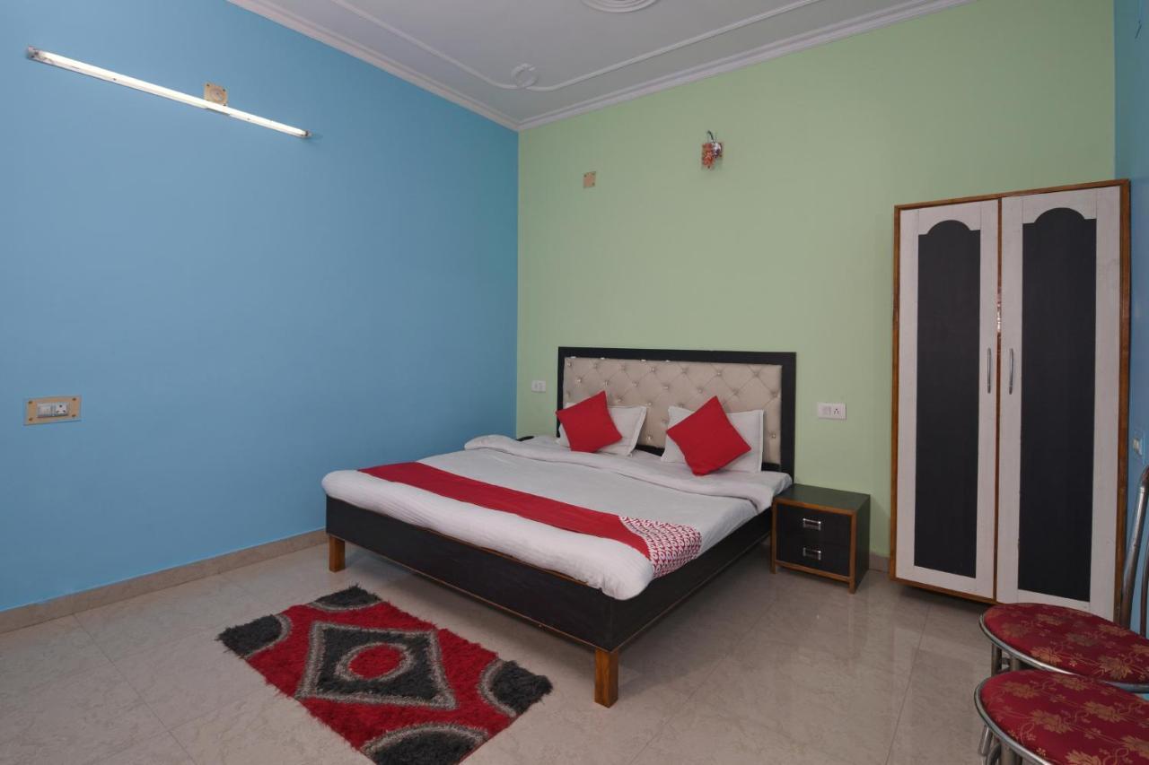Oyo 4409 Hotel Chaitanya Inn Varanasi Exterior foto