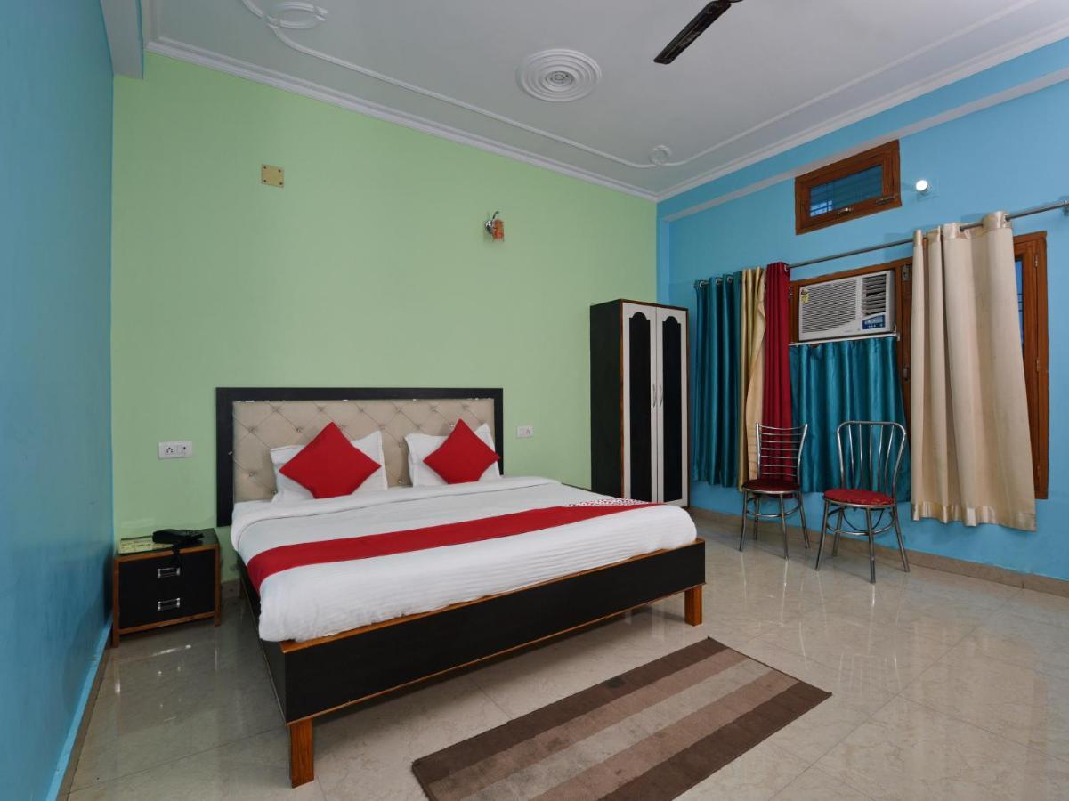 Oyo 4409 Hotel Chaitanya Inn Varanasi Exterior foto