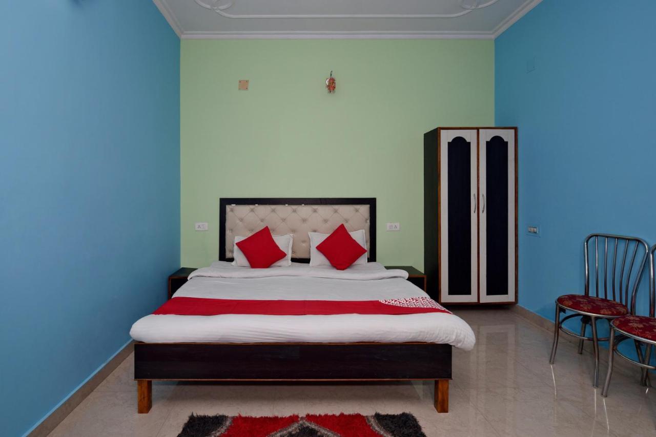 Oyo 4409 Hotel Chaitanya Inn Varanasi Exterior foto
