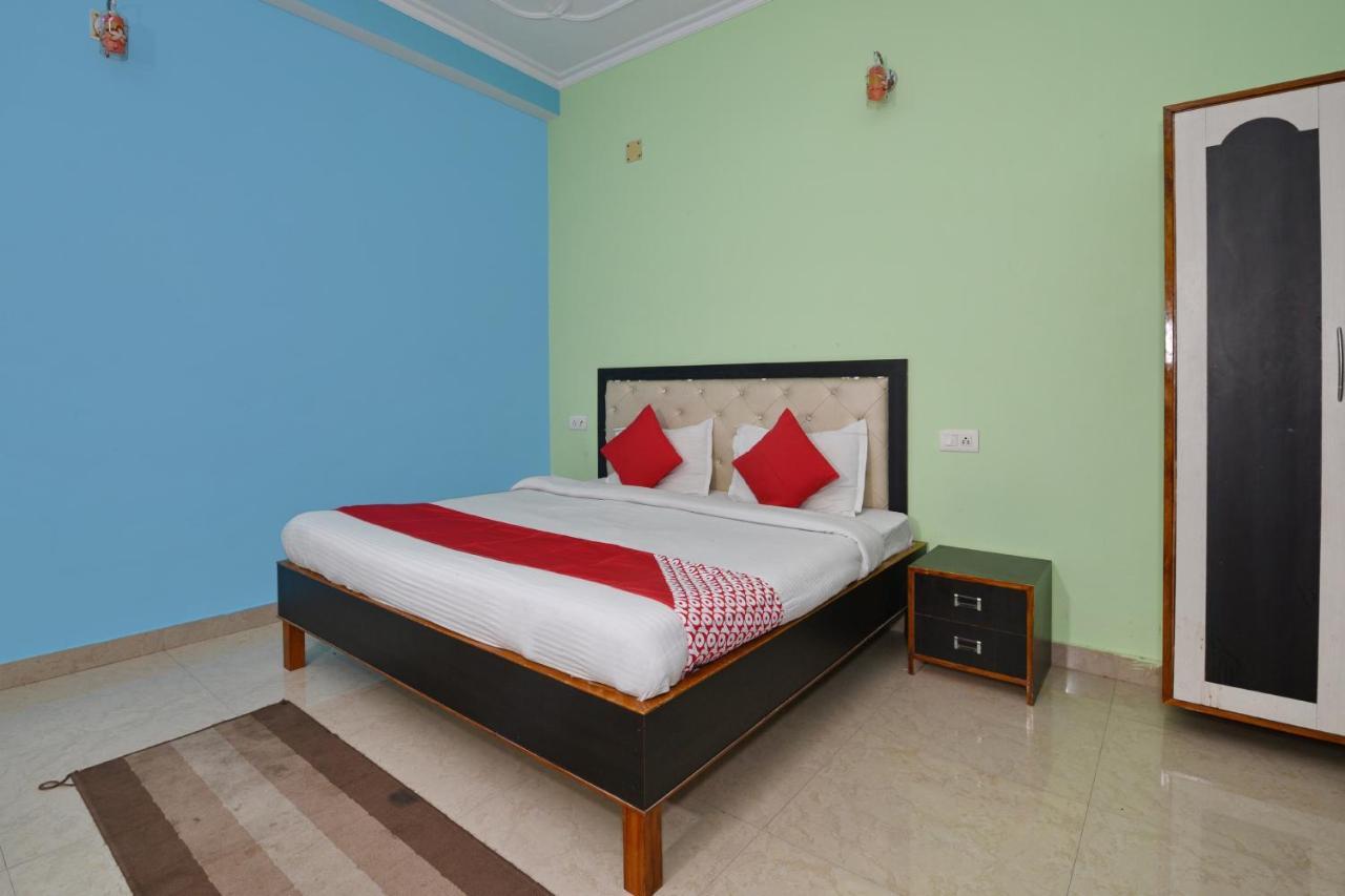 Oyo 4409 Hotel Chaitanya Inn Varanasi Exterior foto